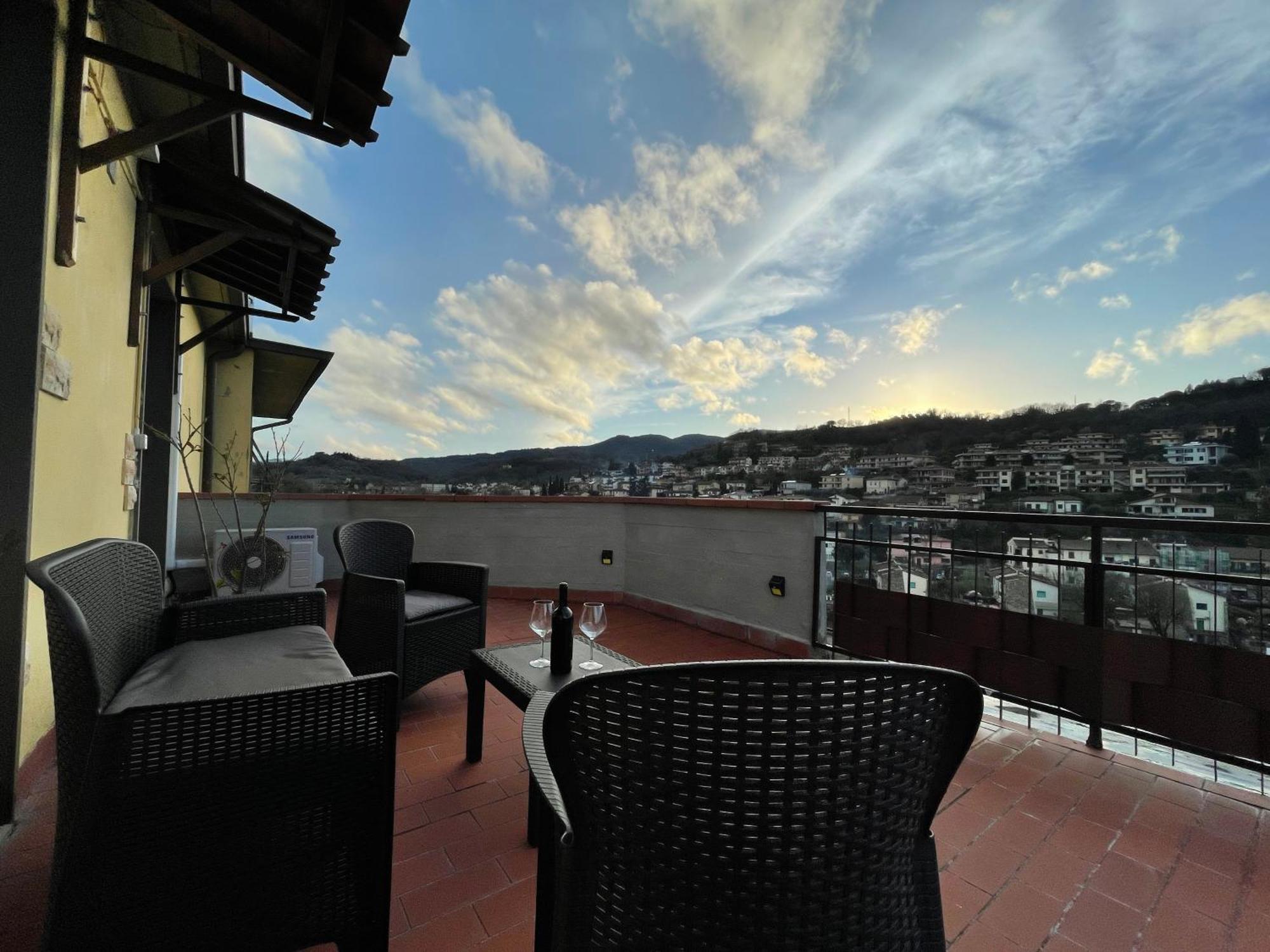 Sesto Piano Apartment Incisa in Val d'Arno المظهر الخارجي الصورة