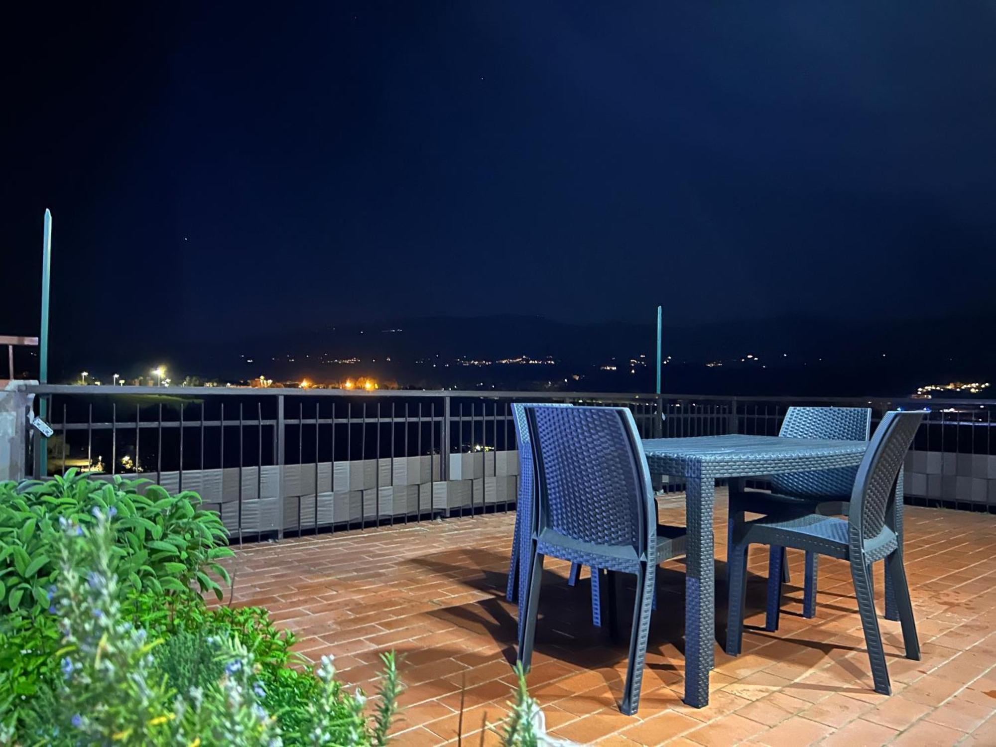 Sesto Piano Apartment Incisa in Val d'Arno المظهر الخارجي الصورة